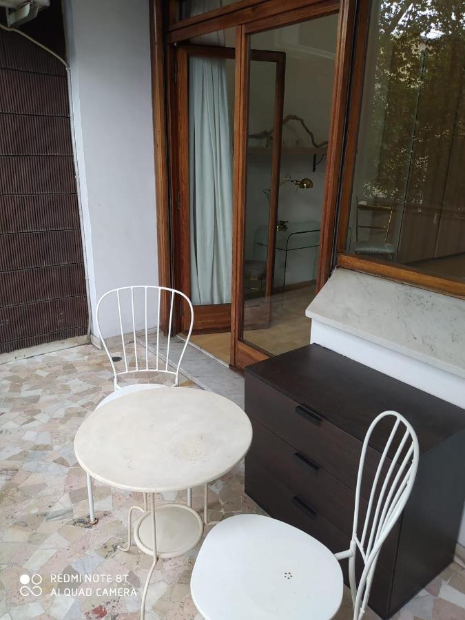 Vanity Apartment - 4 Bedrooms With 4 Bathrooms - Ac & Wifi Рим Экстерьер фото