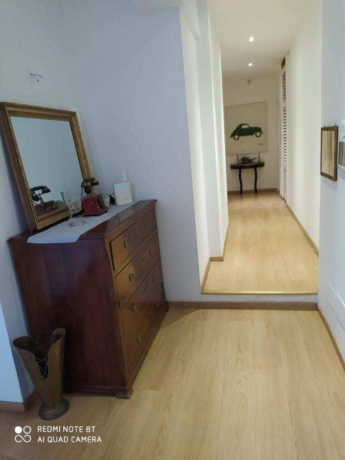 Vanity Apartment - 4 Bedrooms With 4 Bathrooms - Ac & Wifi Рим Экстерьер фото